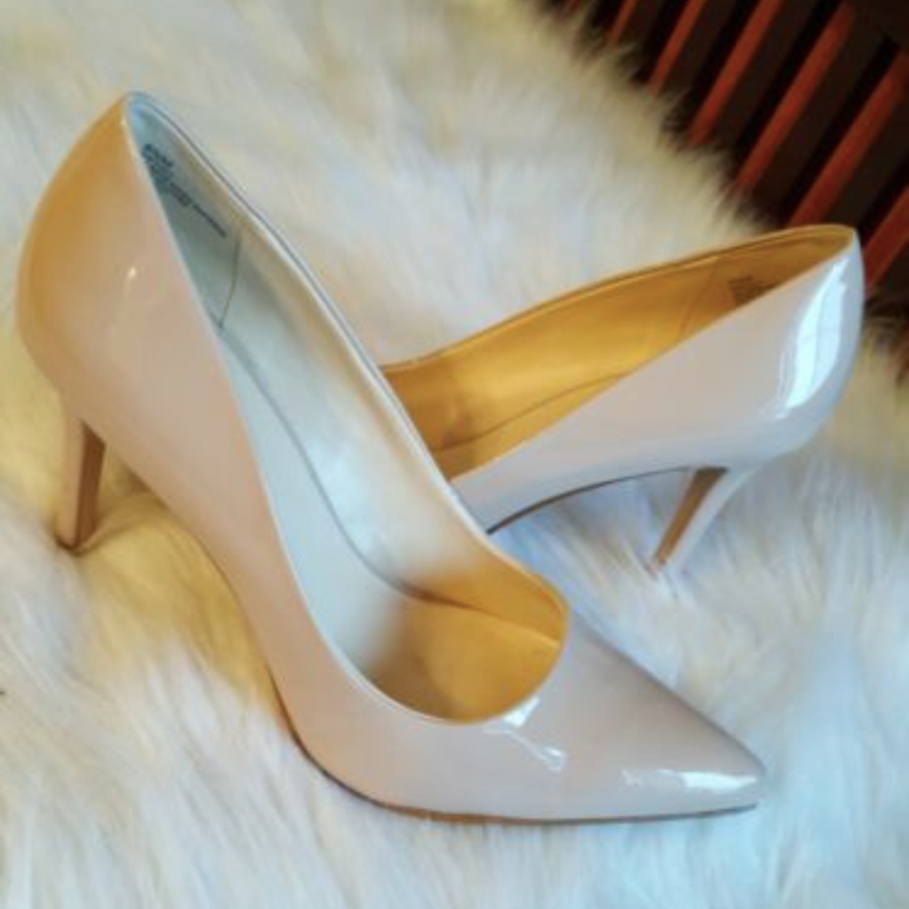 NINE WEST 8.5 M Heels Pumps